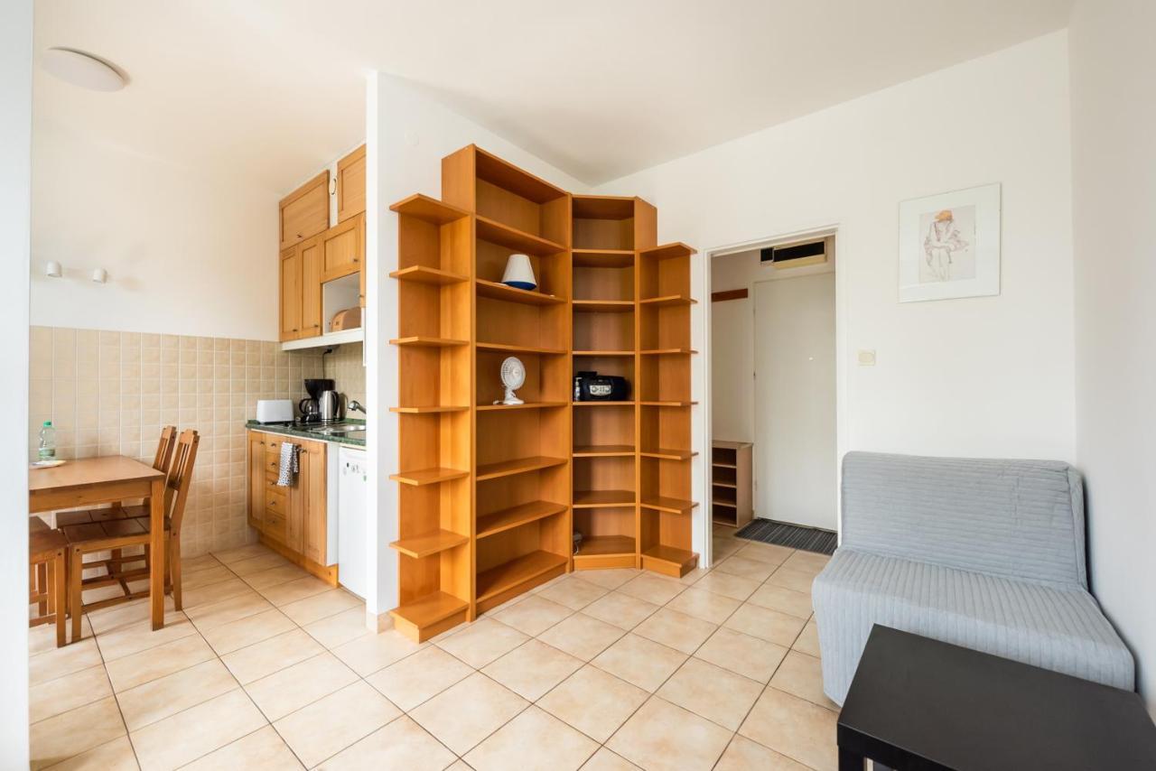 Lägenhet Rondo Szendzielarza Standard Warszawa